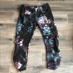 Calia workout capris by Carrie Underwood